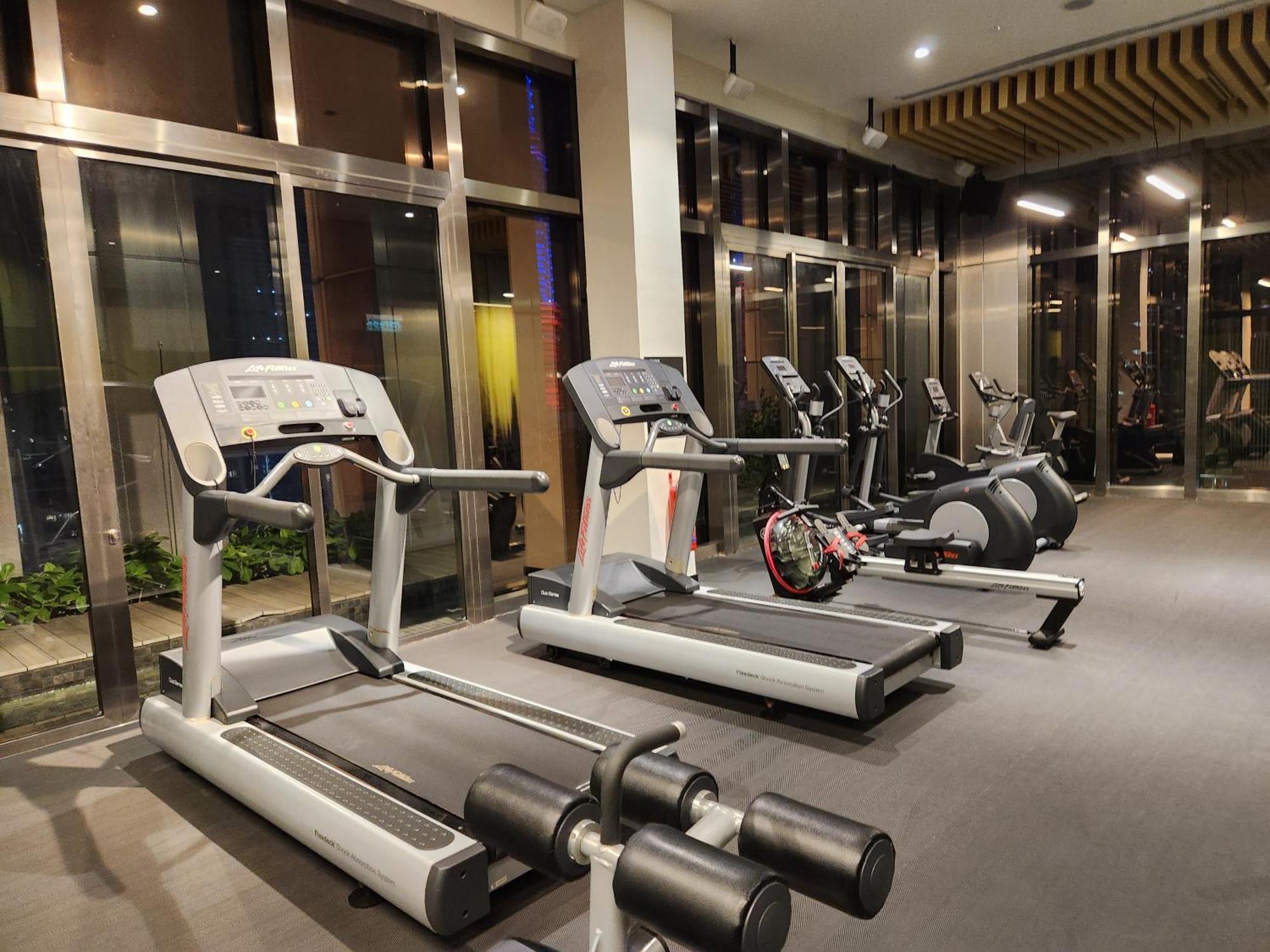 Victoria Home Tropicana The Residence Klcc Bukit Bintang Kuala Lumpur Luaran gambar