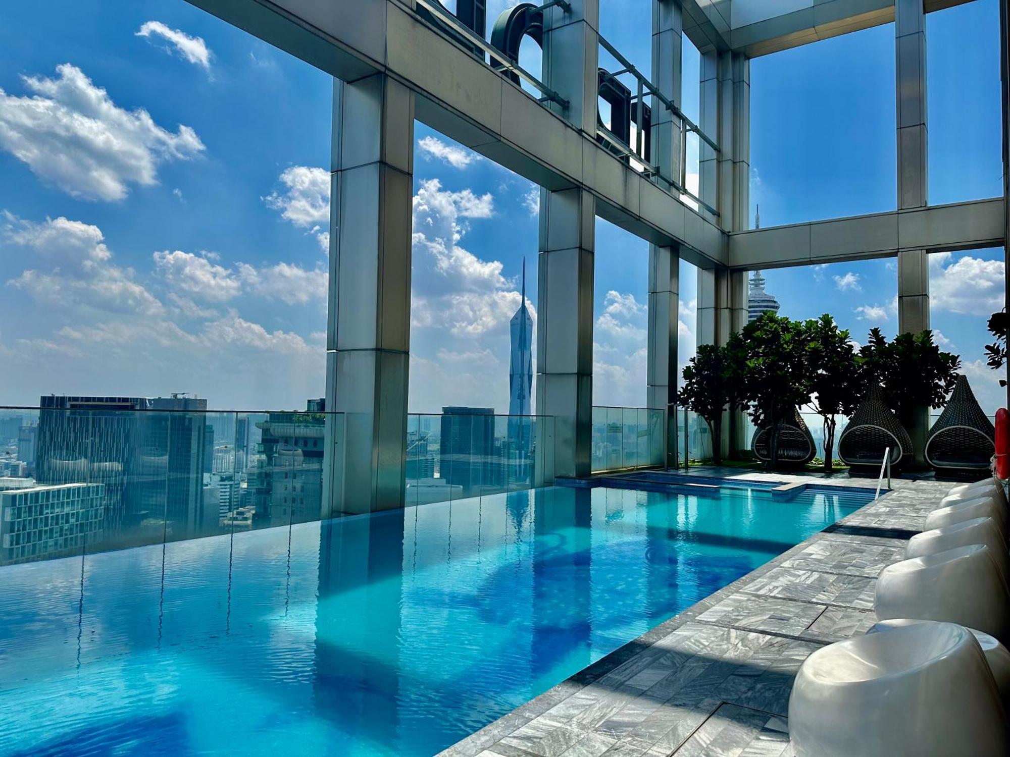 Victoria Home Tropicana The Residence Klcc Bukit Bintang Kuala Lumpur Luaran gambar