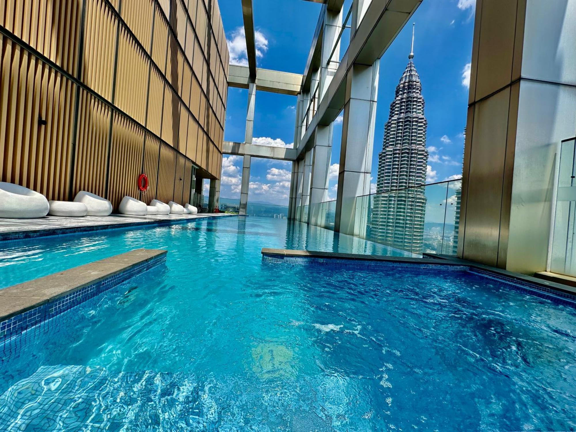 Victoria Home Tropicana The Residence Klcc Bukit Bintang Kuala Lumpur Luaran gambar
