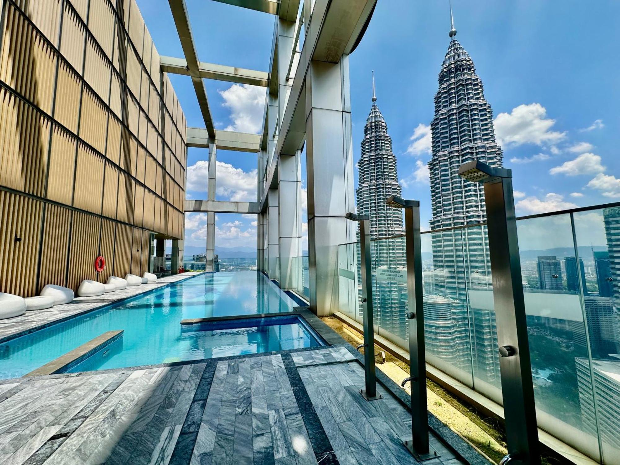 Victoria Home Tropicana The Residence Klcc Bukit Bintang Kuala Lumpur Luaran gambar
